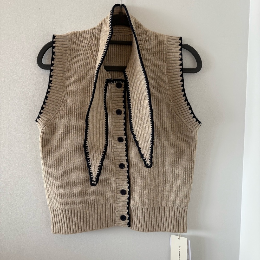 Commense Tie Neck Contrast Trim Button Sweater Vest Size L NWT In Khaki - Picture 9 of 13